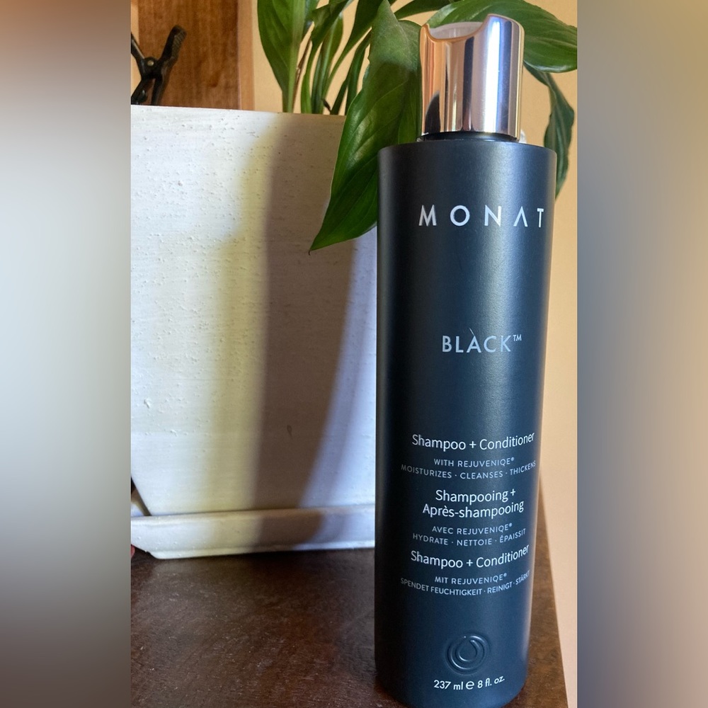 Monat Black 2-1 Shampoo/Conditioner